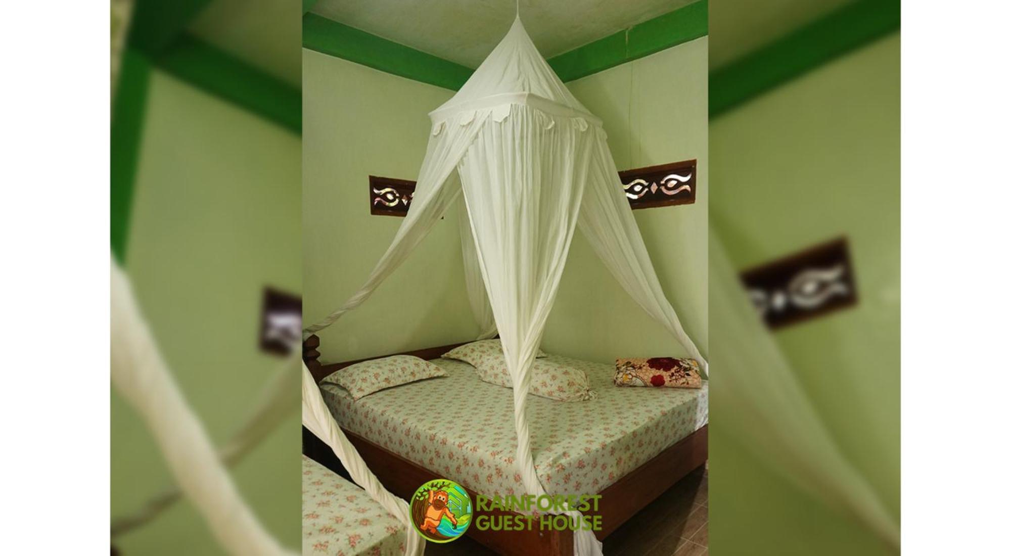 Rain Forest Guest House And Jungle Trekking Букит-Лаванг Экстерьер фото